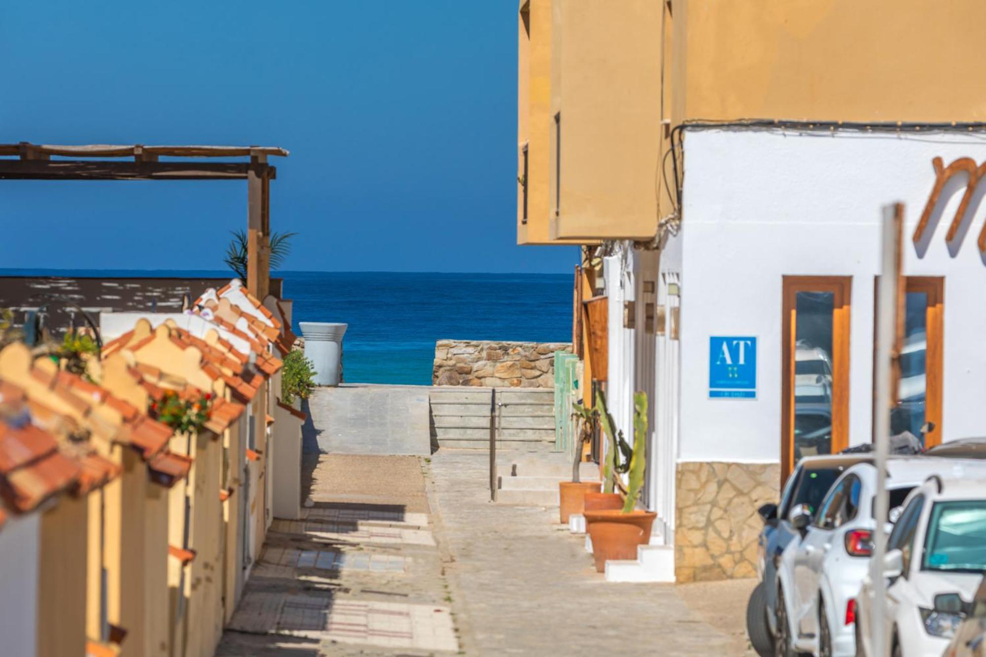 Malabau Beach House Tarifa Exterior photo